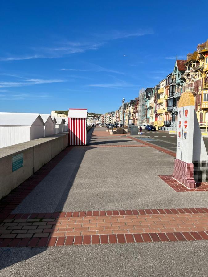 A Nous Quatre Villa Le Treport Luaran gambar